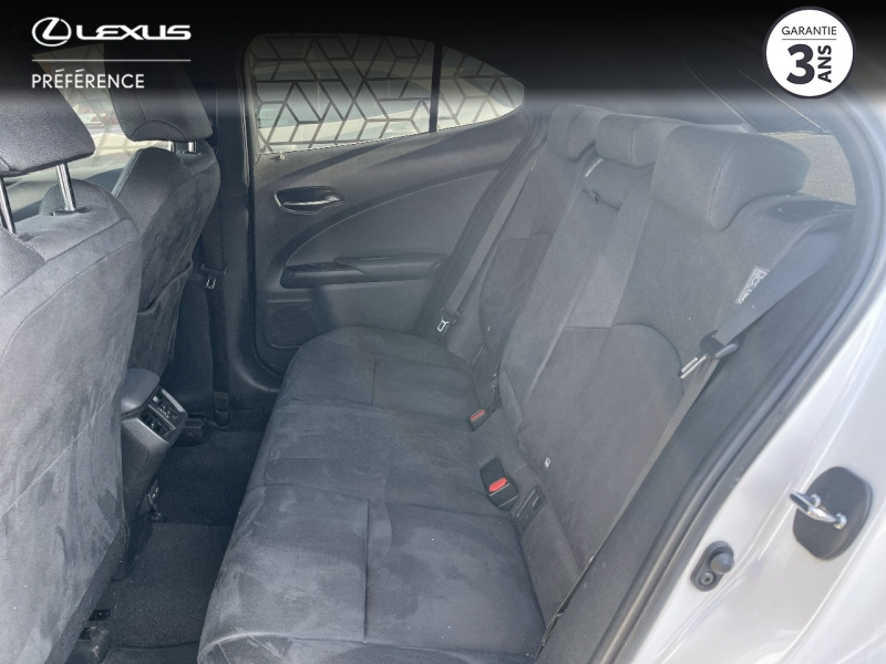 LEXUS UX d’occasion à vendre à Lattes chez Lexus Montpellier (Photo 12)