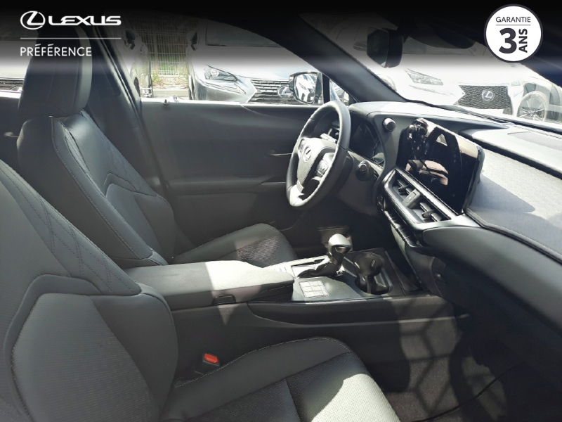 LEXUS UX d’occasion à vendre à Lattes chez Lexus Montpellier (Photo 6)
