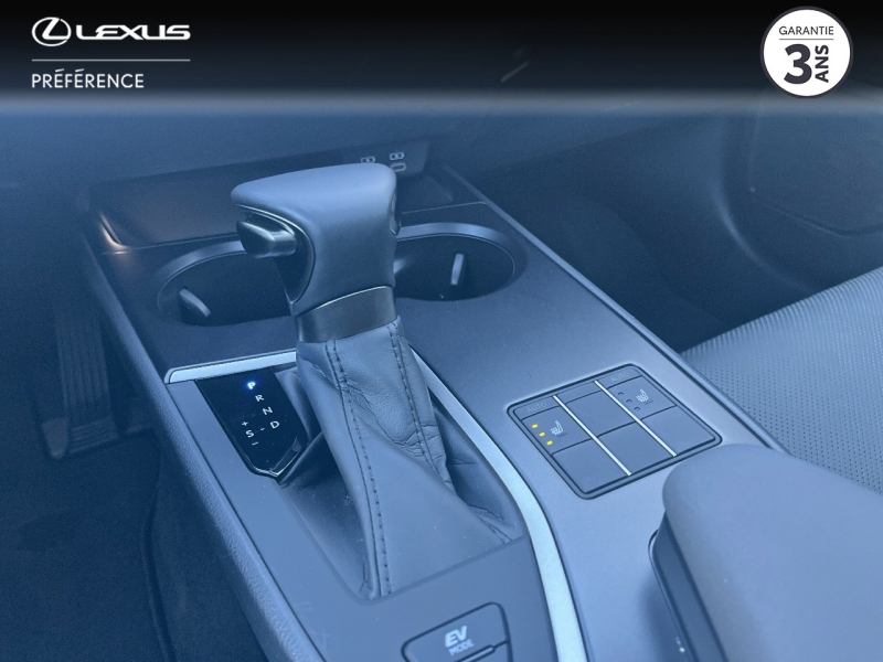 LEXUS UX d’occasion à vendre à Lattes chez Lexus Montpellier (Photo 17)