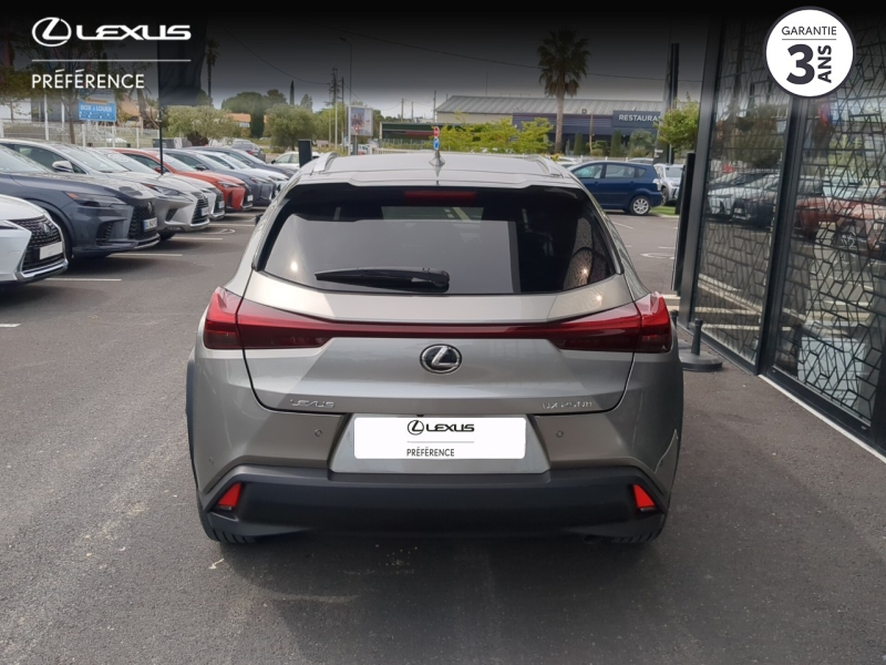 LEXUS UX d’occasion à vendre à Lattes chez Lexus Montpellier (Photo 4)