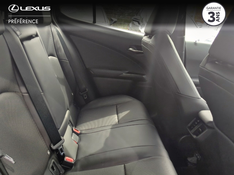 LEXUS UX d’occasion à vendre à Lattes chez Lexus Montpellier (Photo 7)