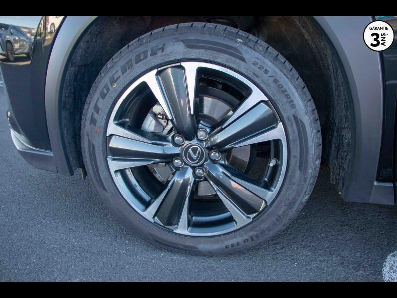 LEXUS UX d’occasion à vendre à LATTES chez ADL (Photo 5)