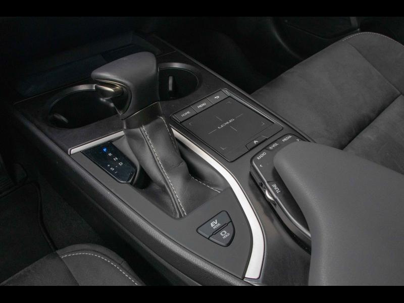 LEXUS UX d’occasion à vendre à LATTES chez ADL (Photo 13)