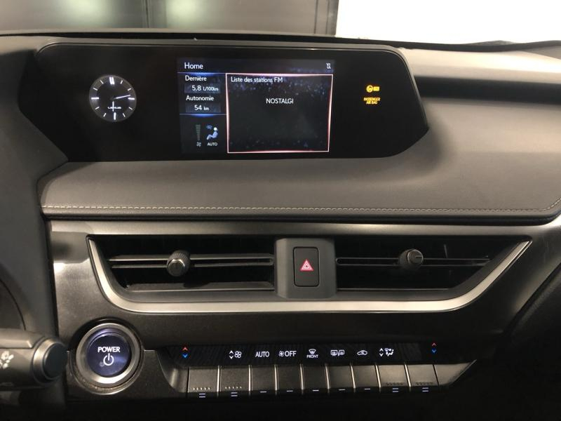 LEXUS UX d’occasion à vendre à LATTES chez ADL (Photo 17)