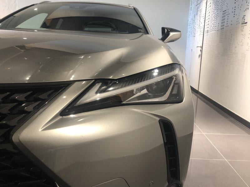 LEXUS UX d’occasion à vendre à LATTES chez ADL (Photo 18)