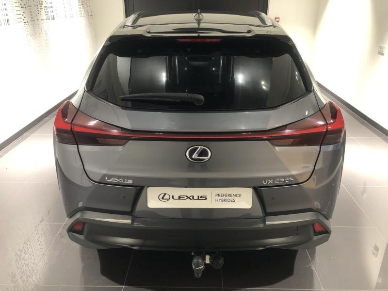 LEXUS UX d’occasion à vendre à LATTES chez ADL (Photo 7)