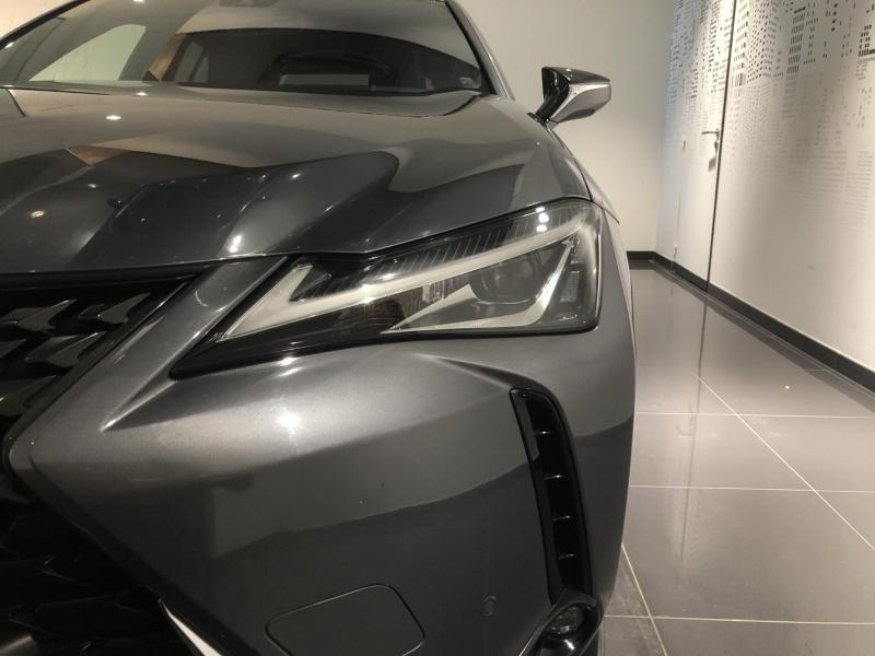 LEXUS UX d’occasion à vendre à LATTES chez ADL (Photo 9)