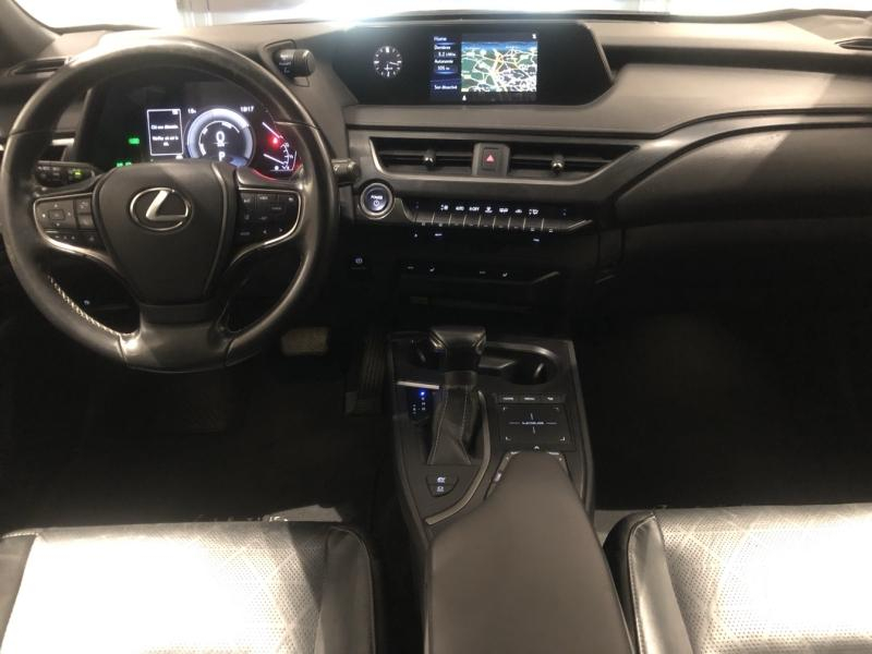 LEXUS UX d’occasion à vendre à LATTES chez ADL (Photo 14)