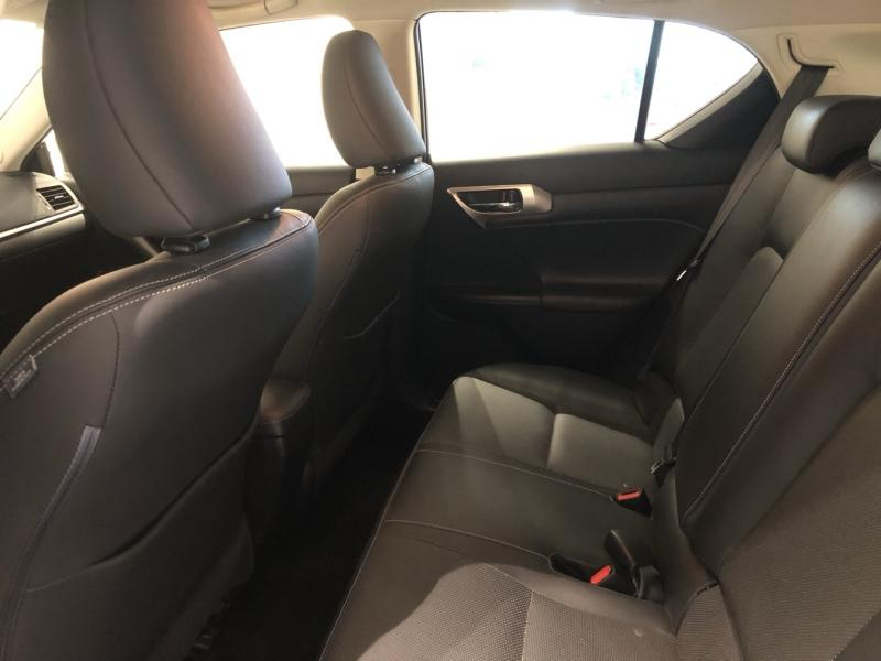 LEXUS CT d’occasion à vendre à LATTES chez ADL (Photo 11)