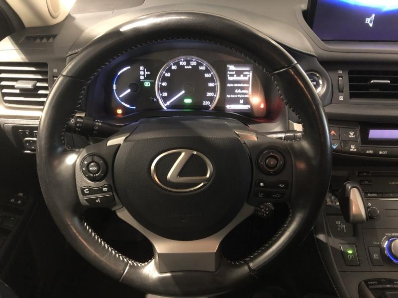 LEXUS CT d’occasion à vendre à LATTES chez ADL (Photo 14)