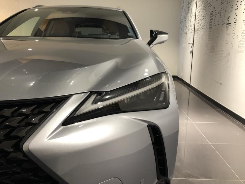 LEXUS UX d’occasion à vendre à LATTES chez ADL (Photo 8)