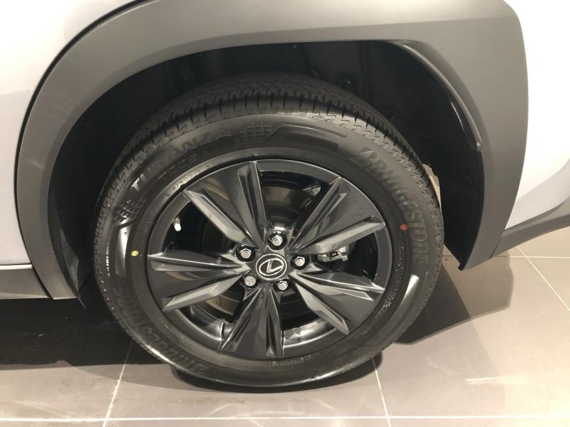 LEXUS UX d’occasion à vendre à LATTES chez ADL (Photo 9)