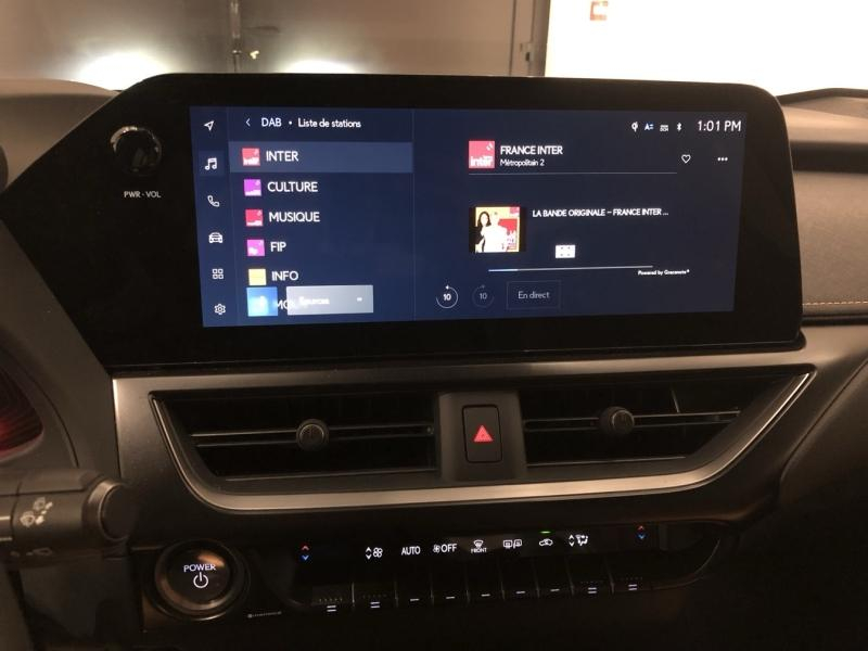 LEXUS UX d’occasion à vendre à LATTES chez ADL (Photo 17)