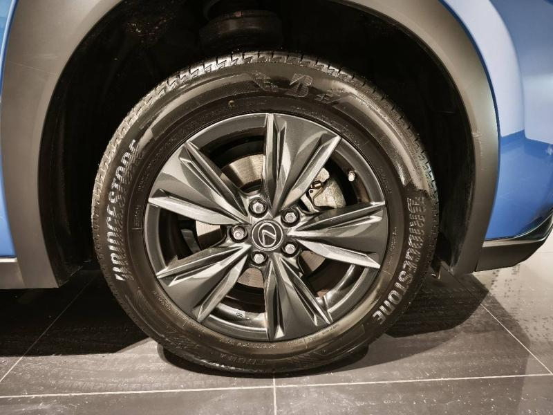 LEXUS UX d’occasion à vendre à LATTES chez ADL (Photo 4)