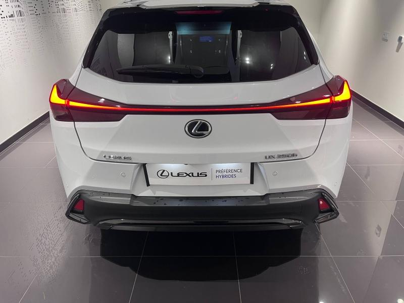 LEXUS UX d’occasion à vendre à LATTES chez ADL (Photo 6)