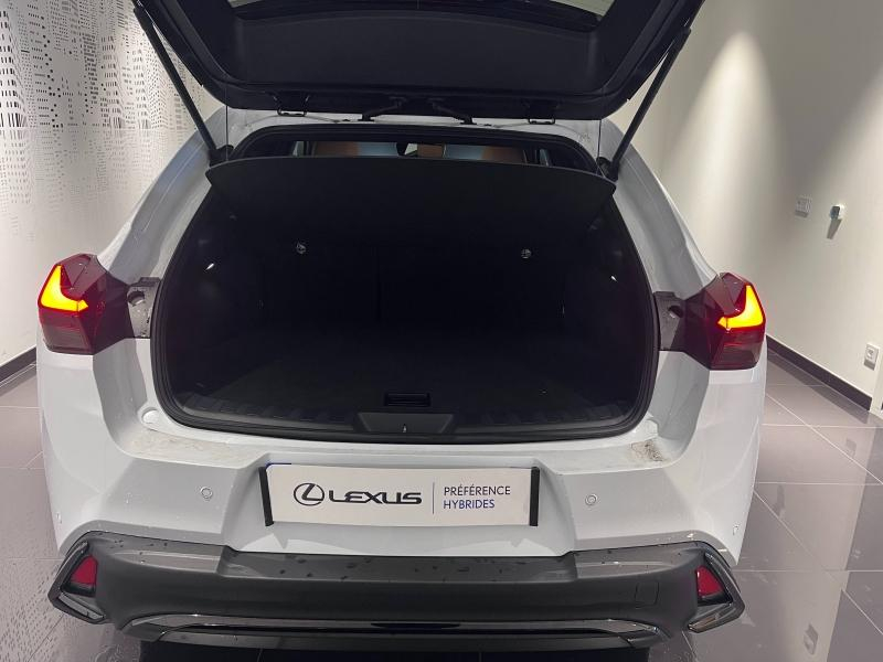 LEXUS UX d’occasion à vendre à LATTES chez ADL (Photo 7)