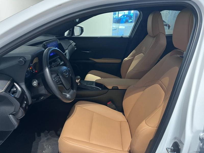 LEXUS UX d’occasion à vendre à LATTES chez ADL (Photo 8)