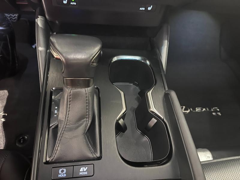 LEXUS ES d’occasion à vendre à LATTES chez ADL (Photo 15)