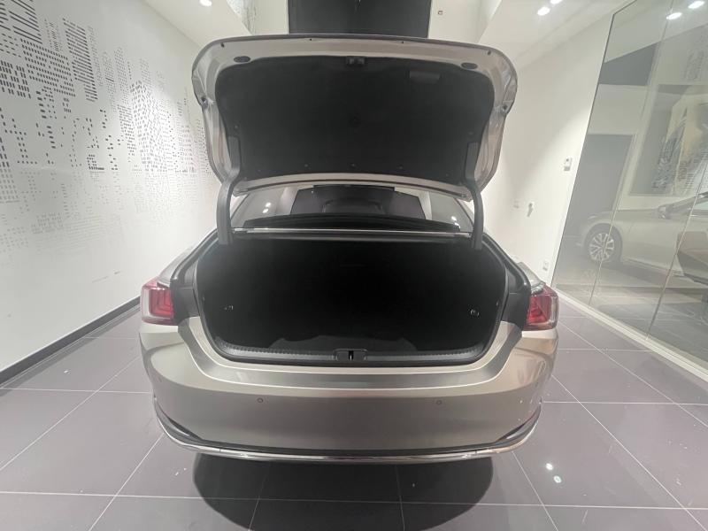 LEXUS ES d’occasion à vendre à LATTES chez ADL (Photo 17)