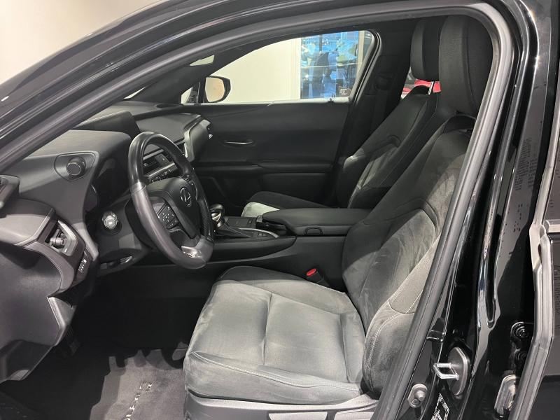 LEXUS UX d’occasion à vendre à LATTES chez ADL (Photo 12)