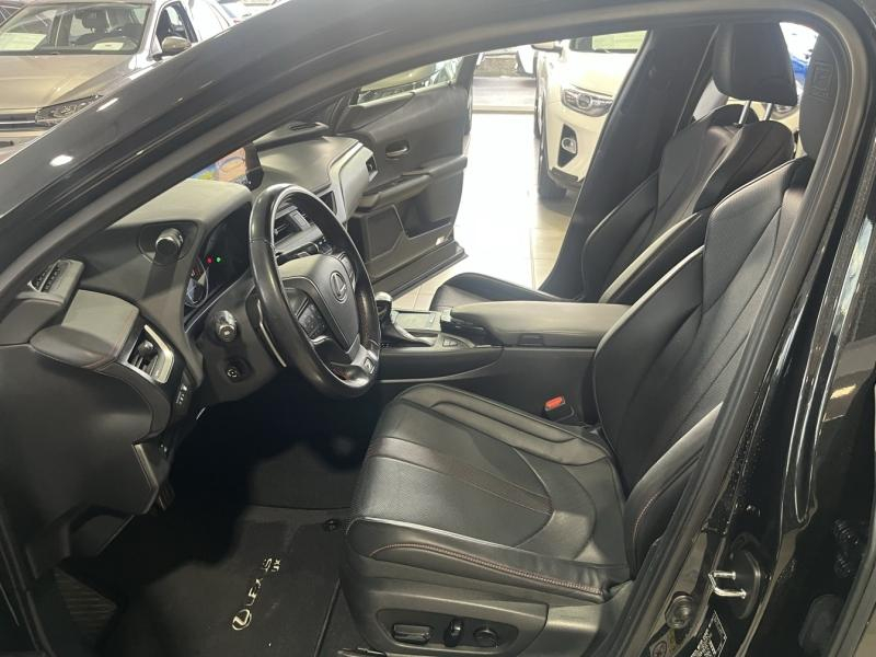 LEXUS UX d’occasion à vendre à LATTES chez ADL (Photo 19)