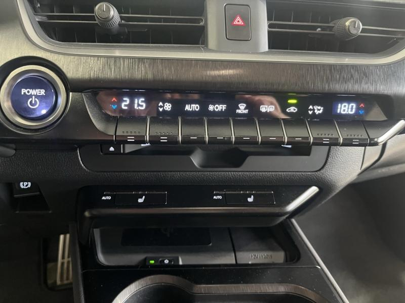 LEXUS UX d’occasion à vendre à LATTES chez ADL (Photo 14)