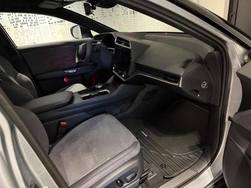 LEXUS RZ d’occasion à vendre à LATTES chez ADL (Photo 11)