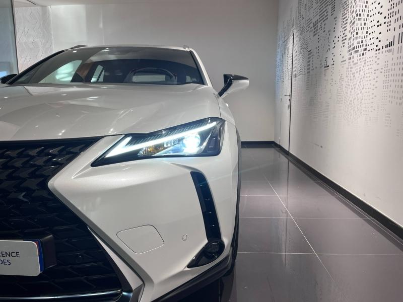 LEXUS UX d’occasion à vendre à LATTES chez ADL (Photo 7)