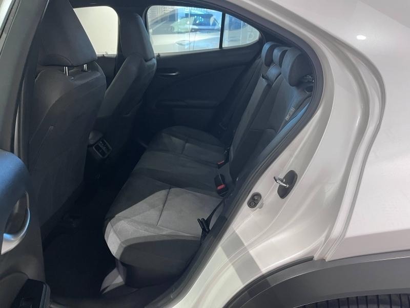 LEXUS UX d’occasion à vendre à LATTES chez ADL (Photo 16)
