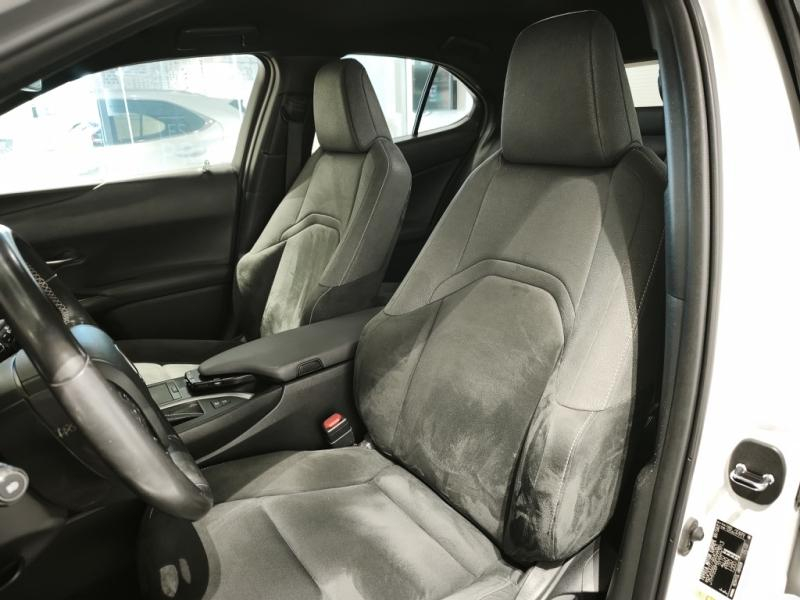 LEXUS UX d’occasion à vendre à LATTES chez ADL (Photo 20)