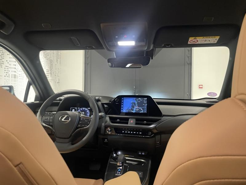 LEXUS UX d’occasion à vendre à LATTES chez ADL (Photo 20)