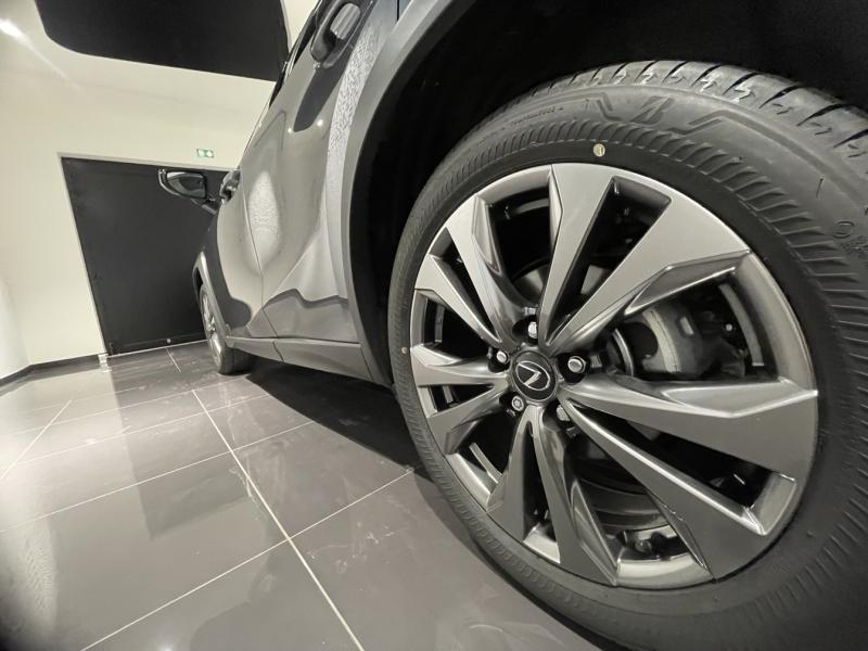 LEXUS UX d’occasion à vendre à LATTES chez ADL (Photo 9)