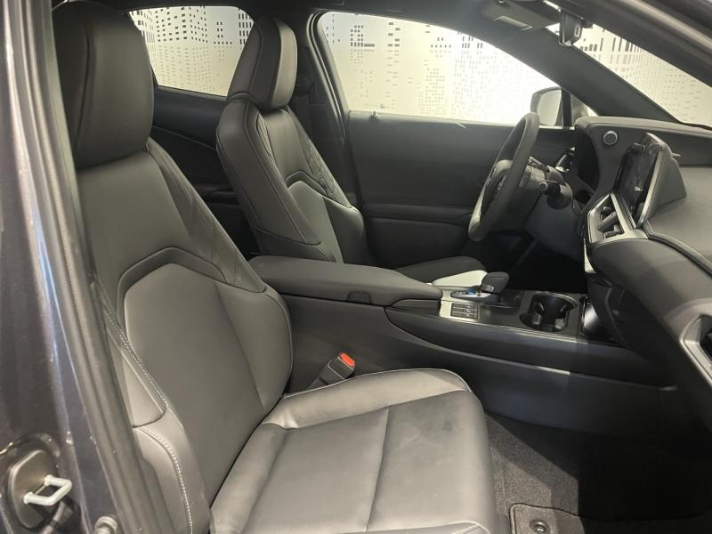 LEXUS UX d’occasion à vendre à LATTES chez ADL (Photo 18)