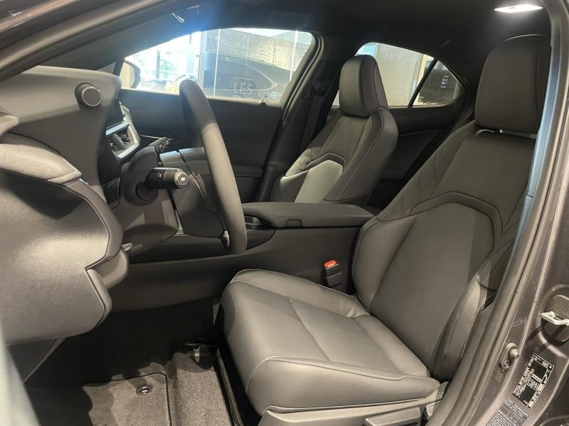 LEXUS UX d’occasion à vendre à LATTES chez ADL (Photo 20)