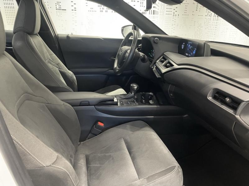 LEXUS UX d’occasion à vendre à LATTES chez ADL (Photo 17)