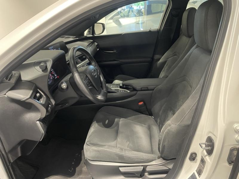 LEXUS UX d’occasion à vendre à LATTES chez ADL (Photo 19)